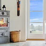 Marrit - 500m From The Sea By Interhome