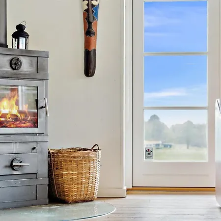Marrit - 500m From The Sea By Interhome
