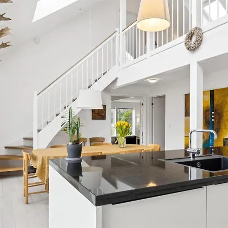 Marrit - 500m From The Sea By Interhome Glesborg